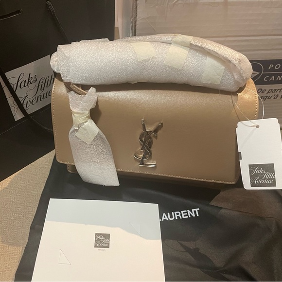 Sold - Picture 2 of 7